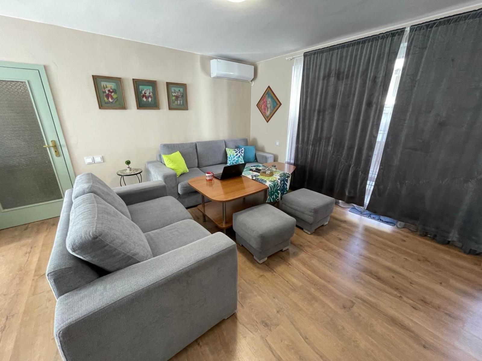 Nido Cozy 3Br Apartment Kapana Top Center Plovdiv Luaran gambar